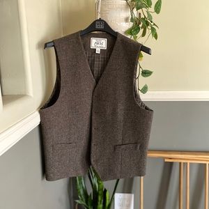 Joseph A Banks (1905) Mens Vest